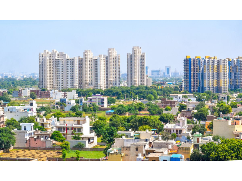 Real Estate Market Trends and Risks in 2025