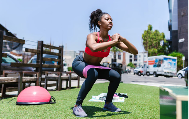 How to Use Resistance Bands for a Full-Body Burn?